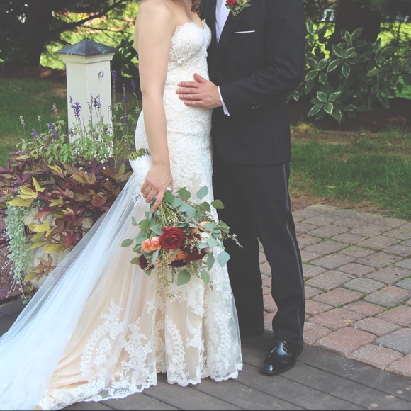 Eddy K Wedding dress - Picture 8 of 8